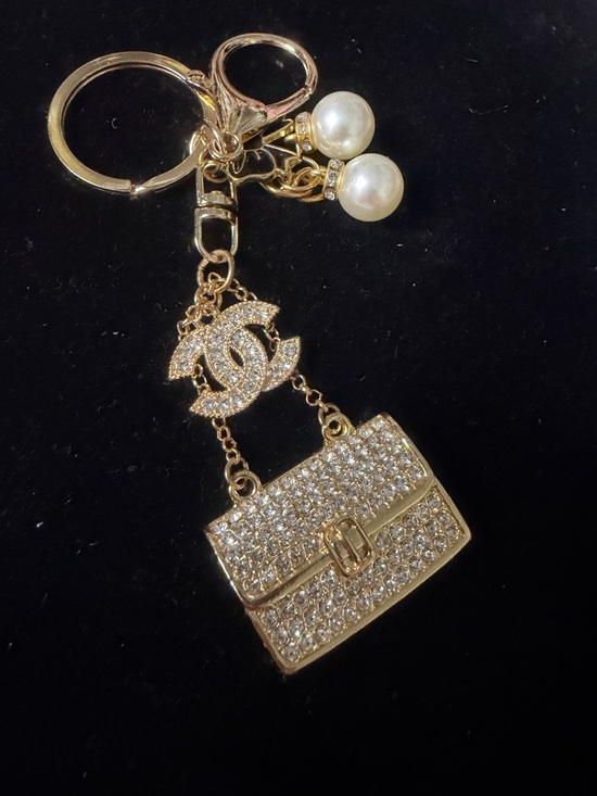 Accessories - Gold Crystal Pearl Handbag Charm Keychain